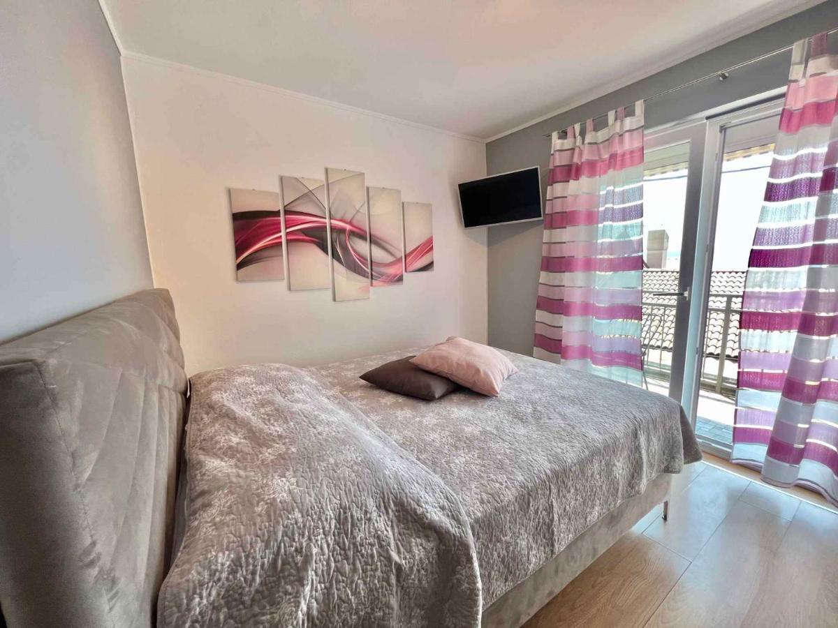 Apartments In Dramalj 45034 Екстериор снимка