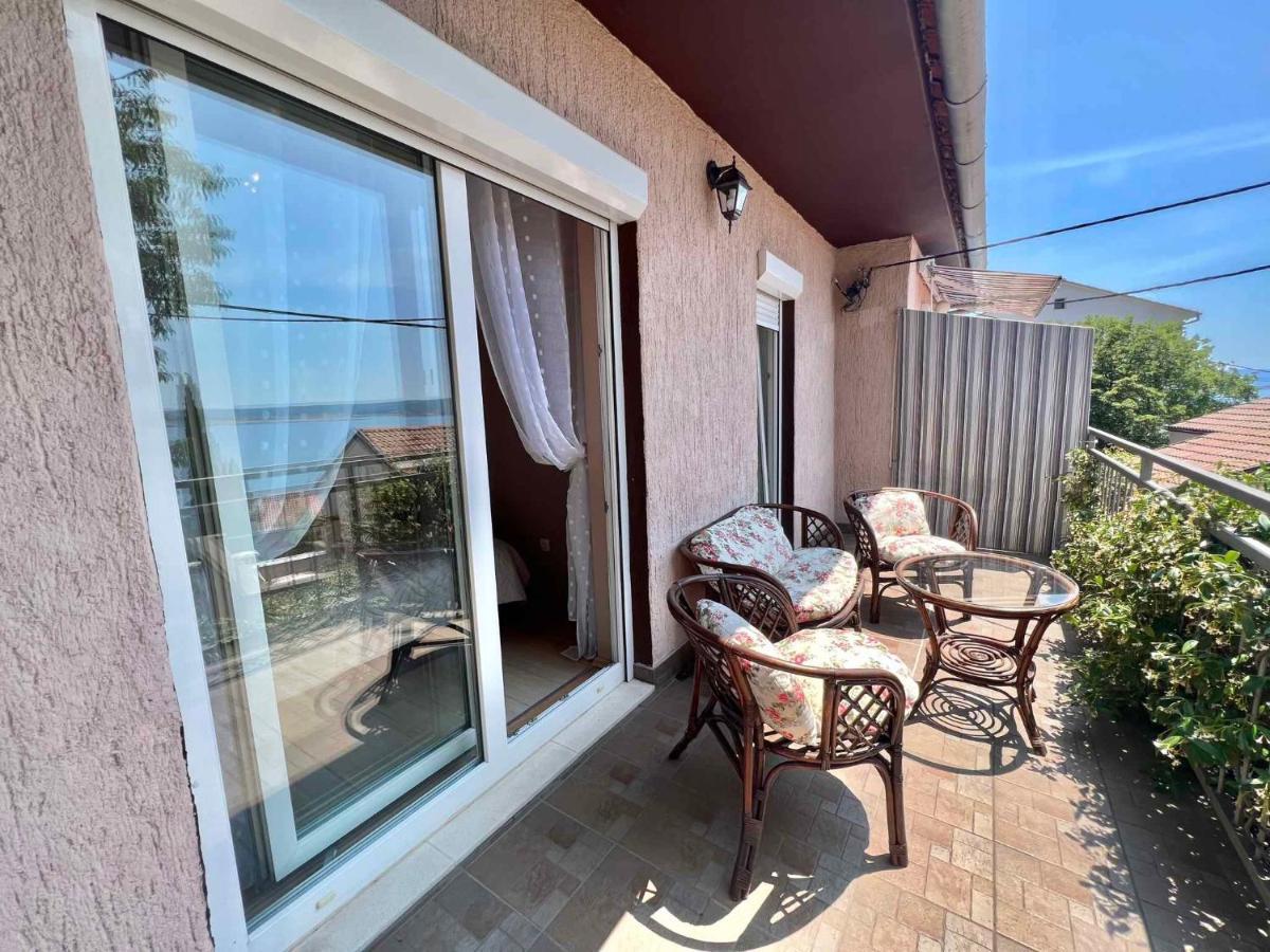 Apartments In Dramalj 45034 Екстериор снимка