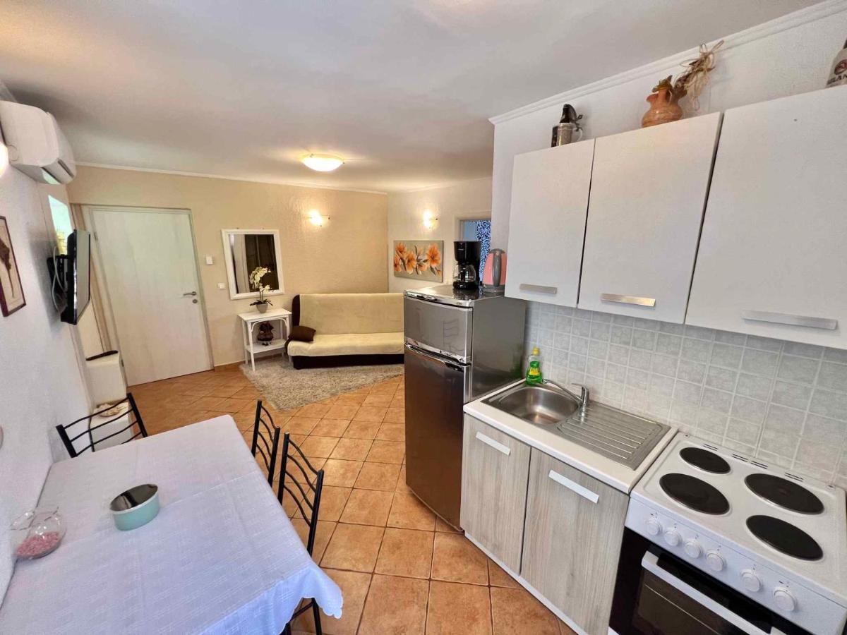 Apartments In Dramalj 45034 Екстериор снимка