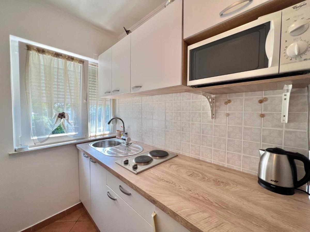 Apartments In Dramalj 45034 Екстериор снимка