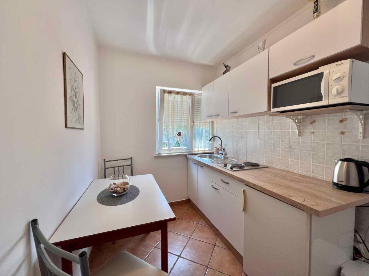 Apartments In Dramalj 45034 Екстериор снимка
