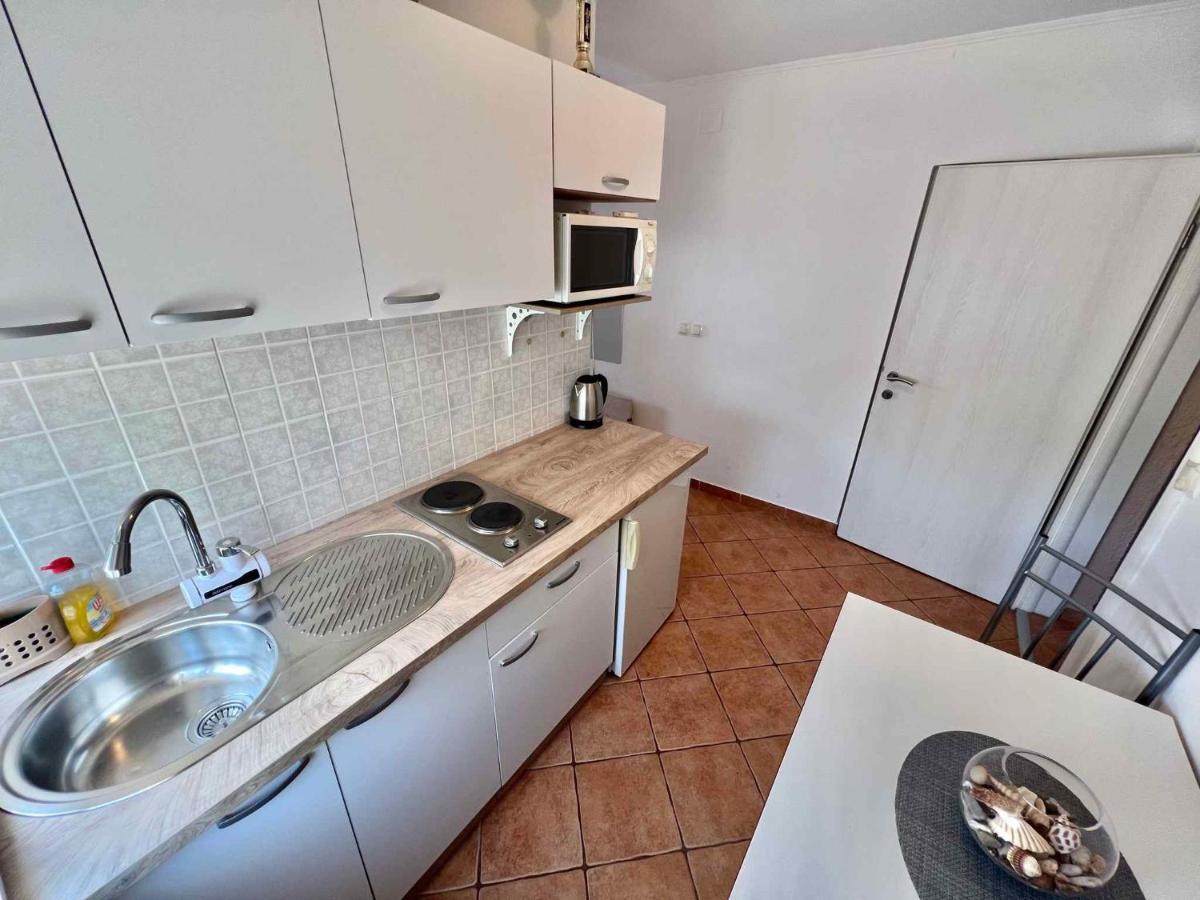 Apartments In Dramalj 45034 Екстериор снимка
